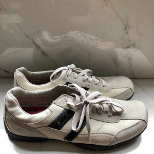 NWOT Men's Sketcher shoes